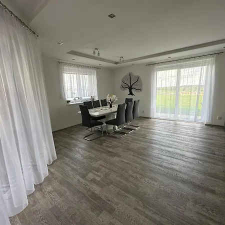 House&garden&pool Vakantiehuis