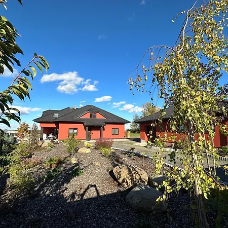 House&garden&pool *