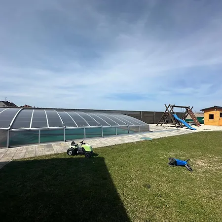 House&garden&pool * Slapy (Tabor)